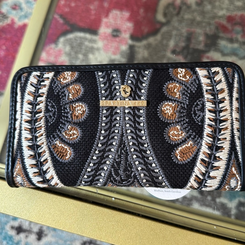 Spartina 449 Bellinger Batik Bifold Wallet NWT